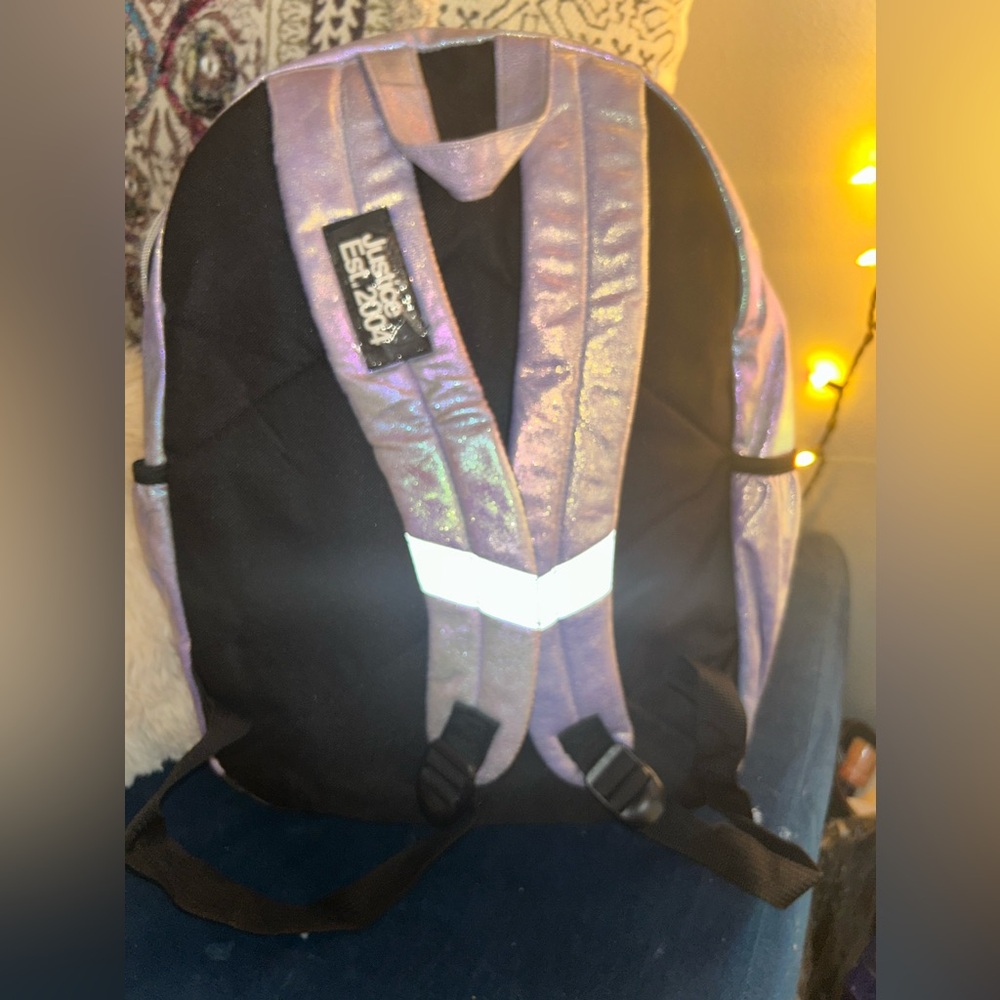 Iridescent Justice back pack - Picture 4 of 5